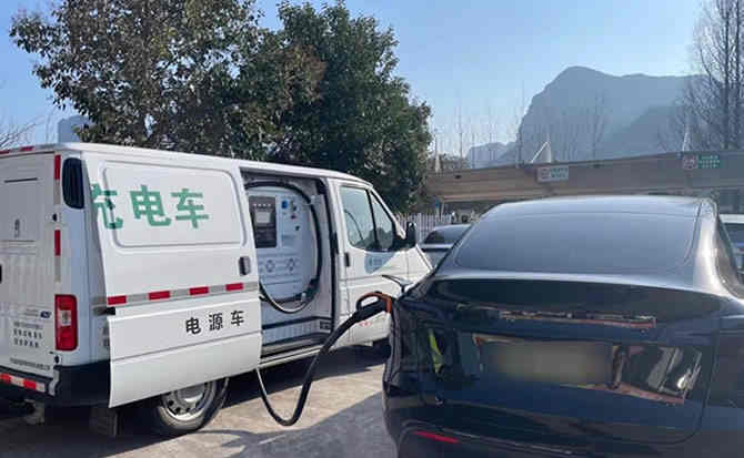 旬邑汽车搭电